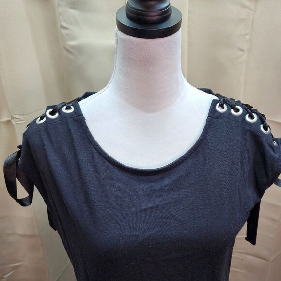 Sincerely Jules Black Grommet Lace Up Mini Shift Dress Size Small - Picture 5 of 9